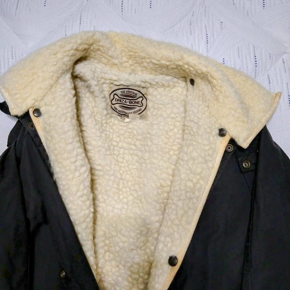 Driza-Bone Black Coat with Cream Lambswool Fleece Removable Lining